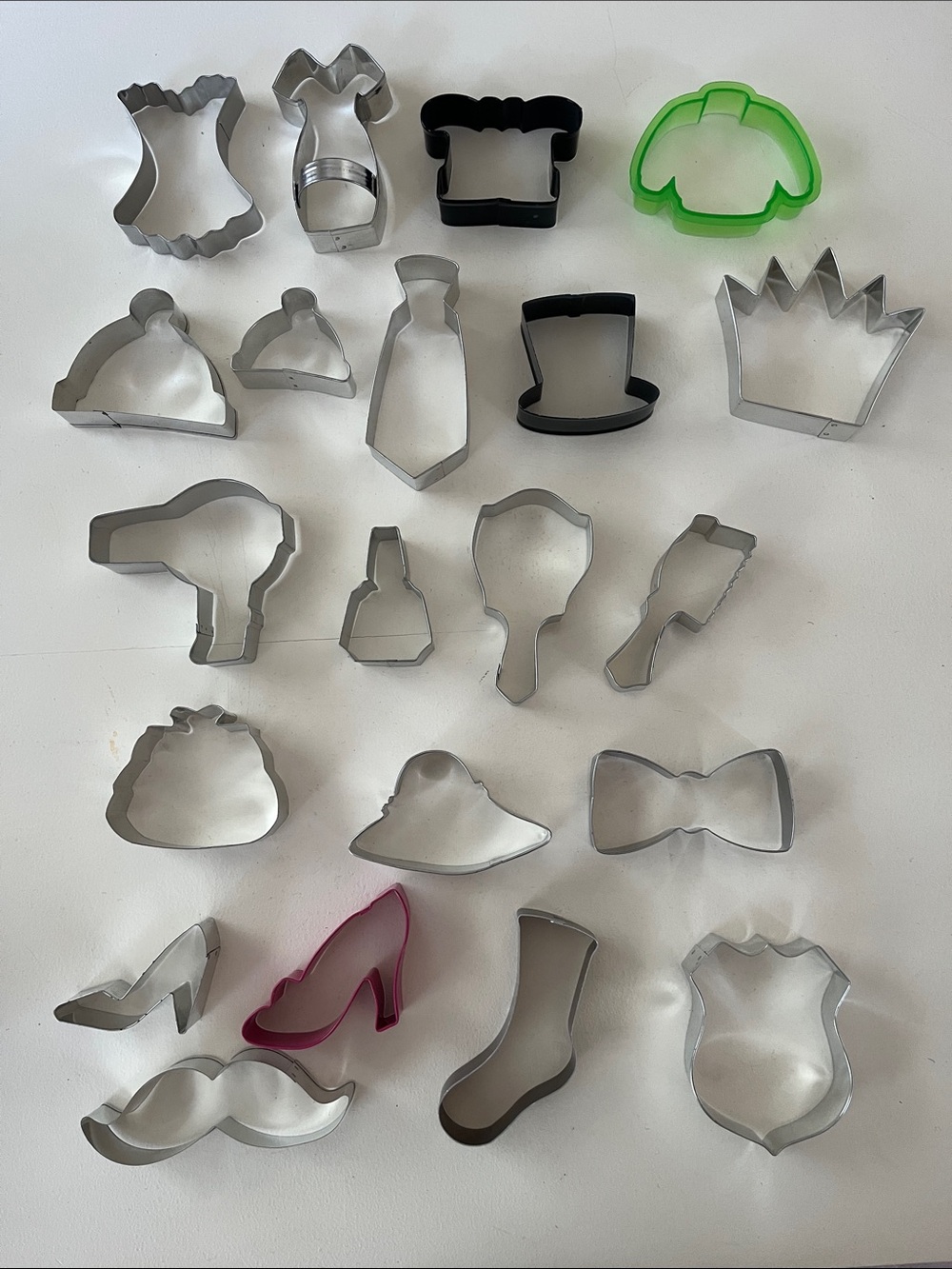 Dress-Up Themed Cookie Cutters, Set of 21